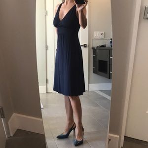 ⁉️$10 SALE⁉️Navy blue KENAR jersey dress XS